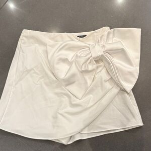 Zara white bow skirt.